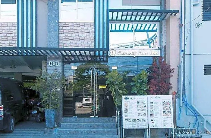 Reddoorz Seventy Five Near Airport