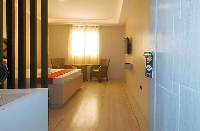 Reddoorz Seventy Five Near Airport 2*