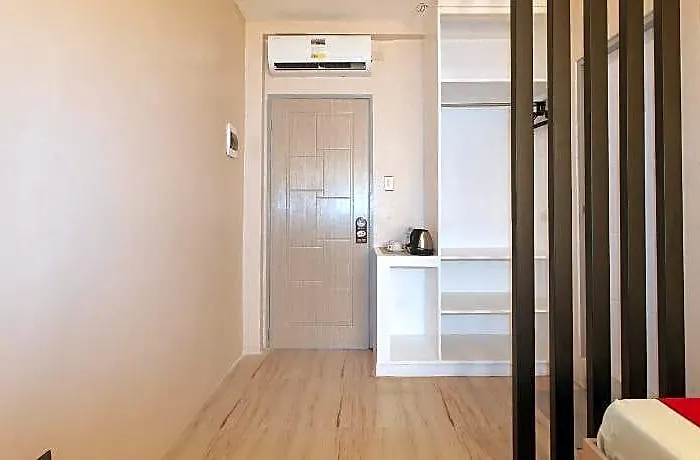 Reddoorz Seventy Five Near Airport 酒店 马尼拉