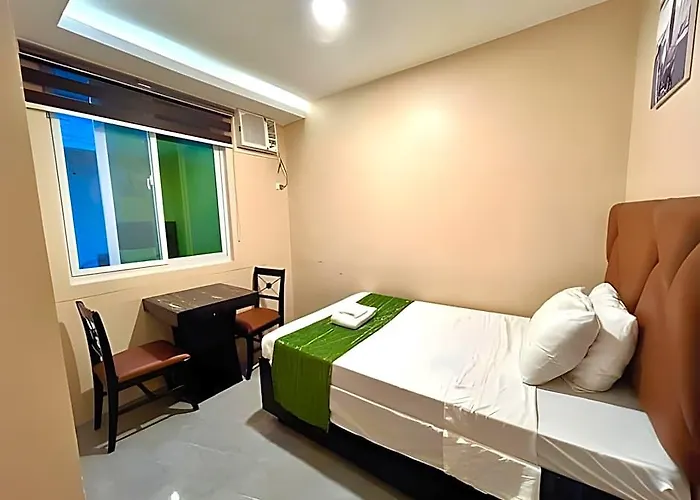 Reddoorz Seventy Five Near Airport 2*